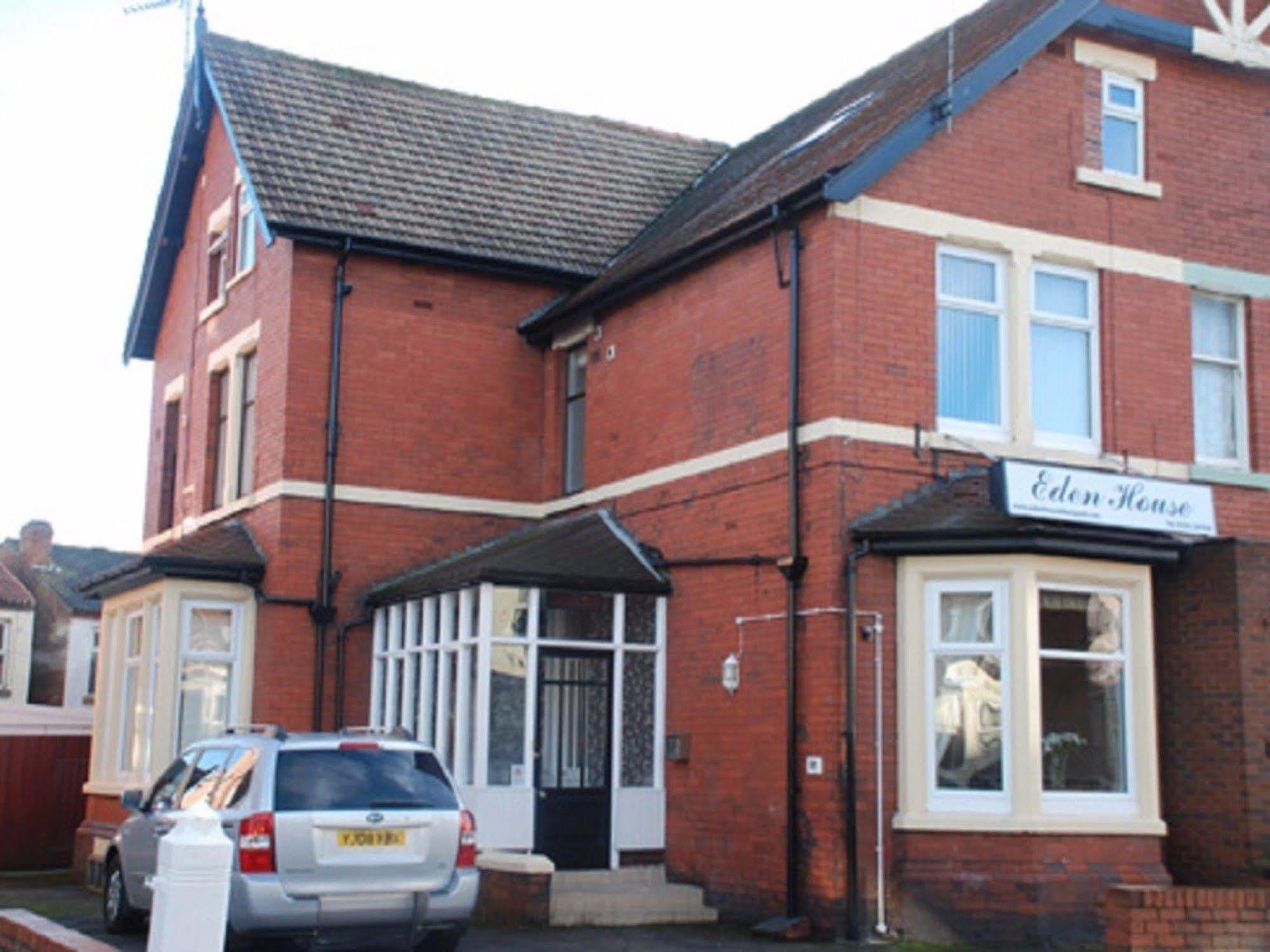 Eden House Bed & Breakfast Blackpool Bagian luar foto